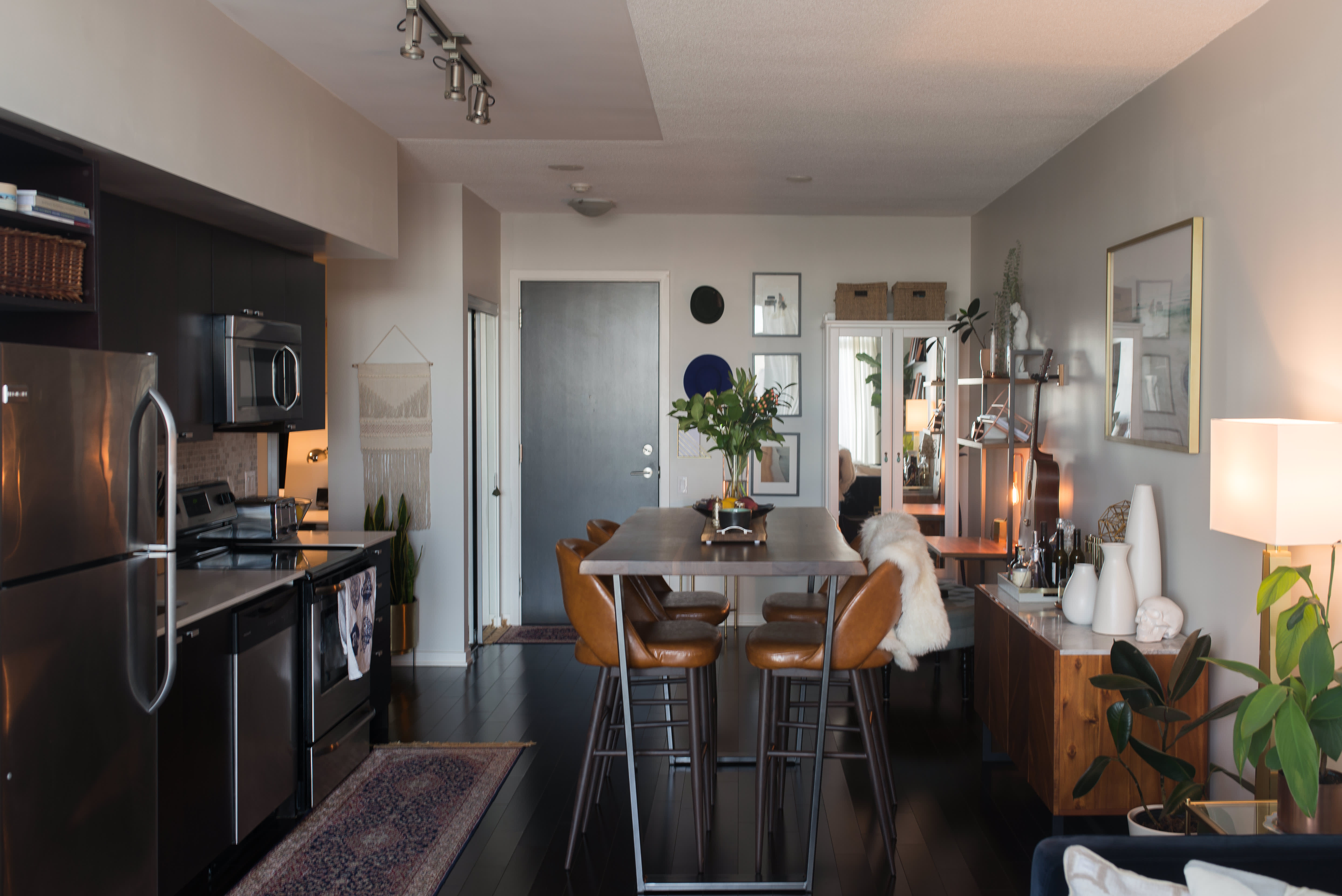 House Tour A Modern Bohemian Downtown Condo With Views Apartment Therapy